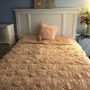 💗Adorable Light Pink Queen Comforter!!!💗